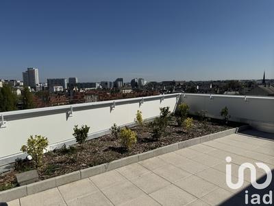 Duplex - 122 m² - 5 pièces