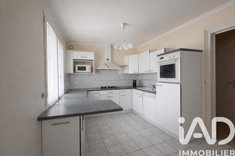 Maison - 107 m² - 6 pièces