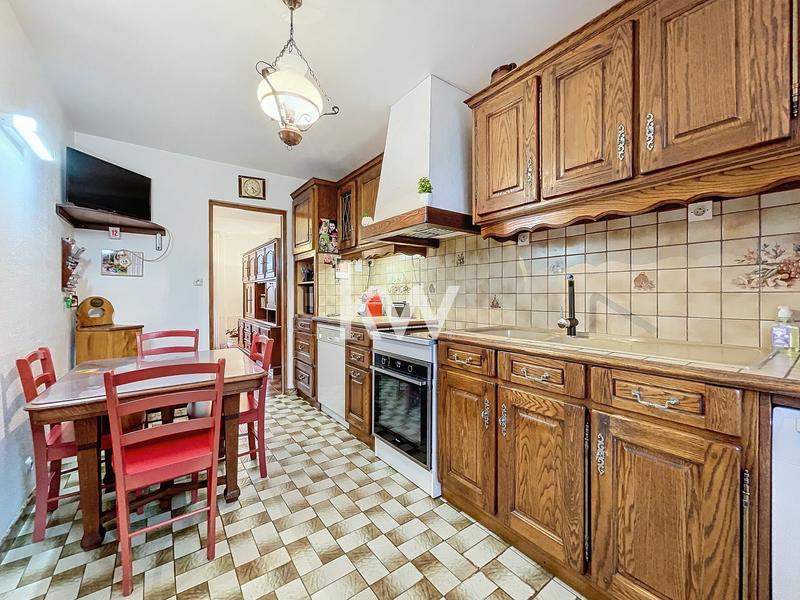 Maison ancienne - 98 m² - 5 pièces