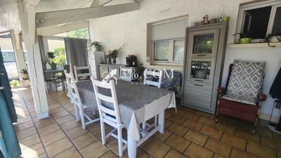 Maison - 136 m² - 6 pièces