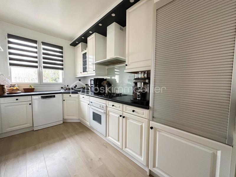 Maison - 95 m² - 5 pièces