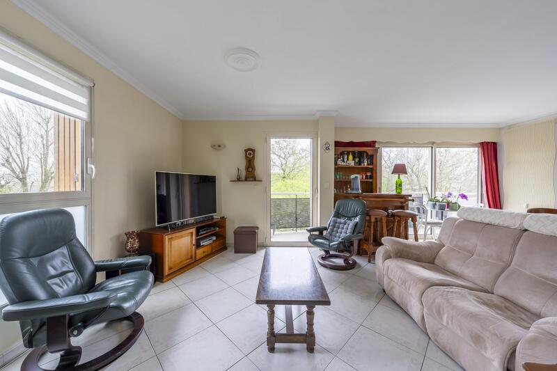 Appartement - 99 m² - 5 pièces