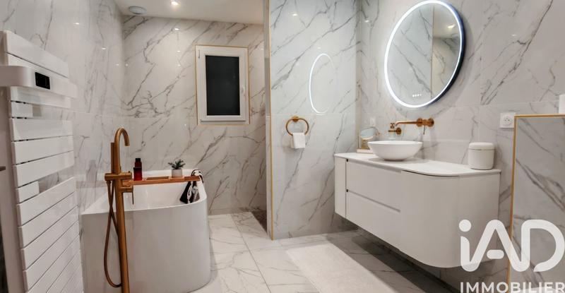 Maison - 93 m² - 3 pièces