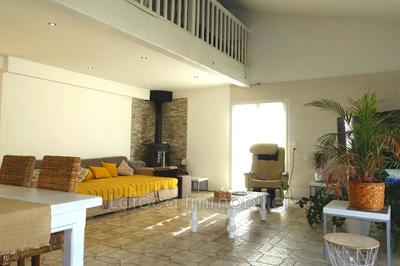 Villa - 150 m² - 4 pièces