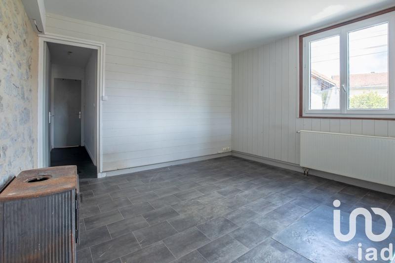 Maison - 180 m² - 9 pièces