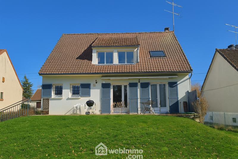 Maison - 145 m² - 6 pièces