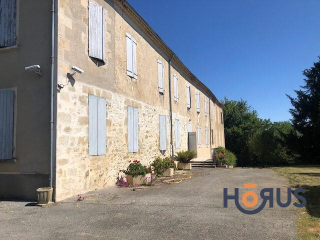 Viager - Maison - 517 m² - 16 pièces