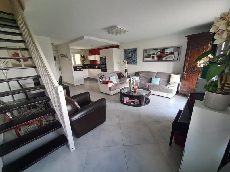 Appartement - 81 m² - 4 pièces