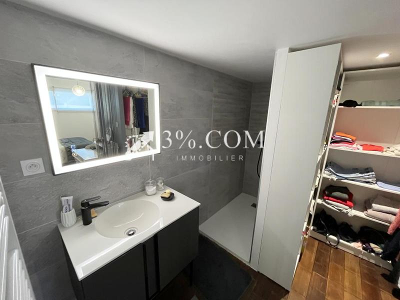 Maison - 194 m² - 6 pièces