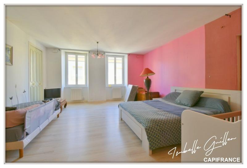 Maison de village - 172 m² - 4 pièces