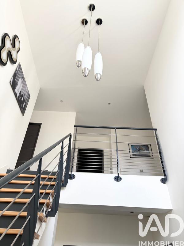 Maison de maîtres - 233 m² - 8 pièces