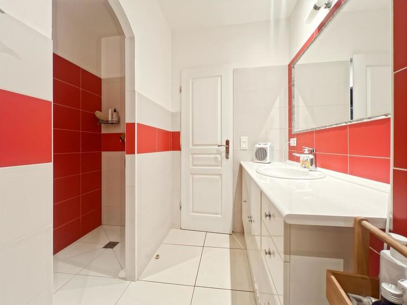 Appartement - 137 m² - 4 pièces