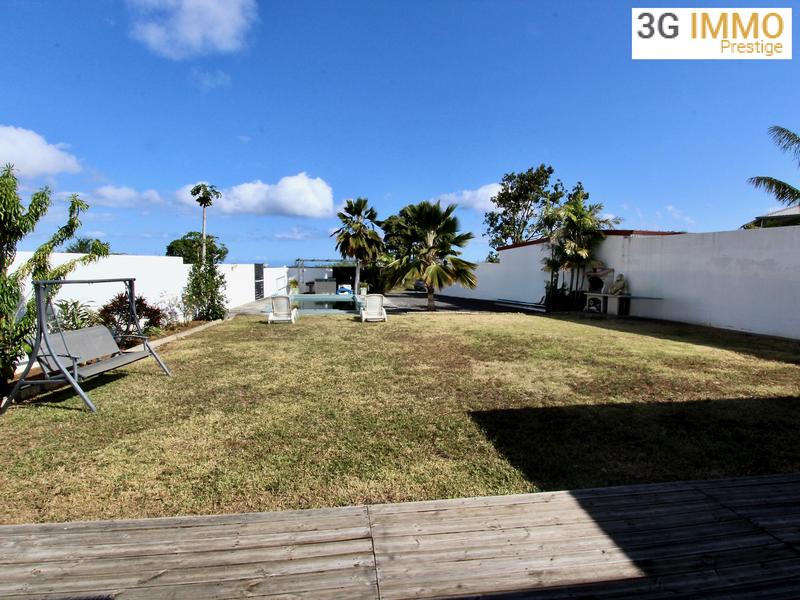 Maison - 140 m² - 8 pièces