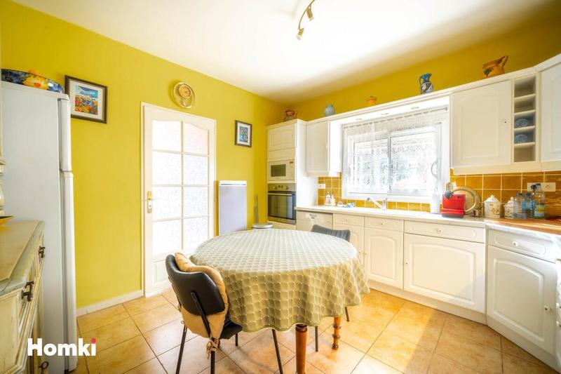 Villa - 166 m² - 6 pièces