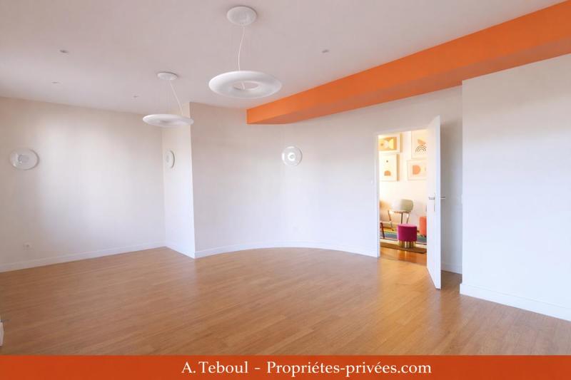 Maison - 180 m² - 6 pièces