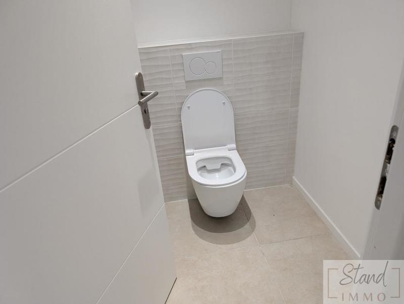 Bureau - 64 m² - 2 pièces