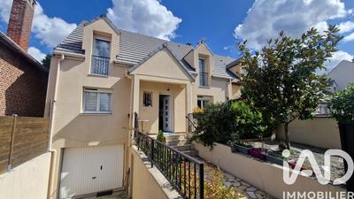 Maison - 120 m² - 6 pièces