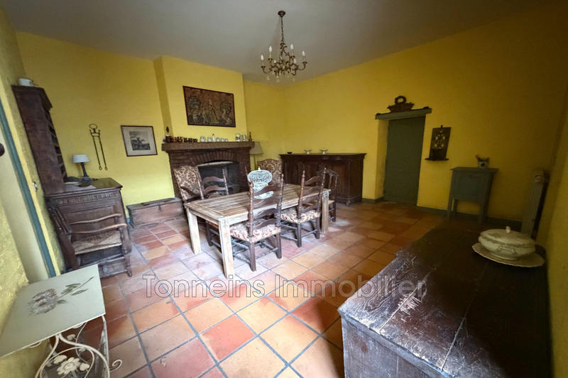 Maison - 236 m² - 6 pièces