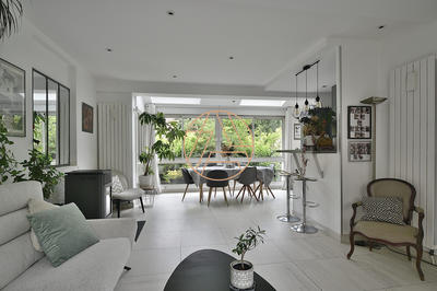 Maison - 123 m² - 4 pièces