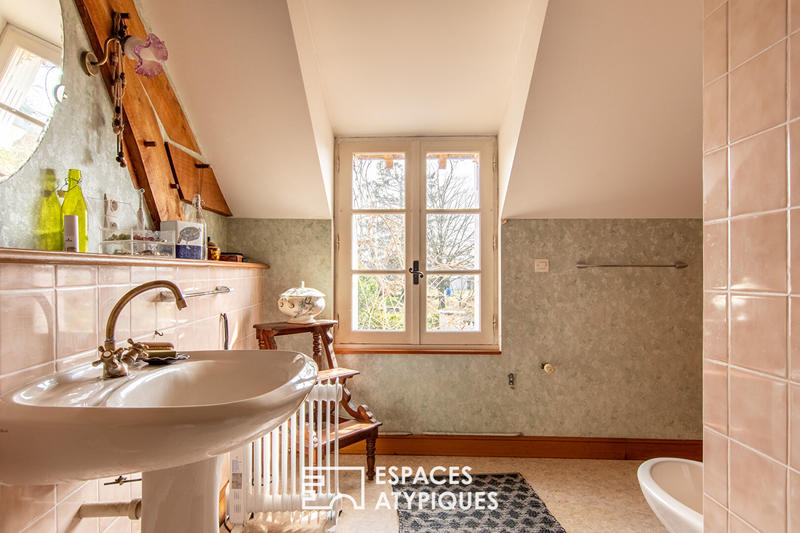 Maison - 258 m² - 7 pièces