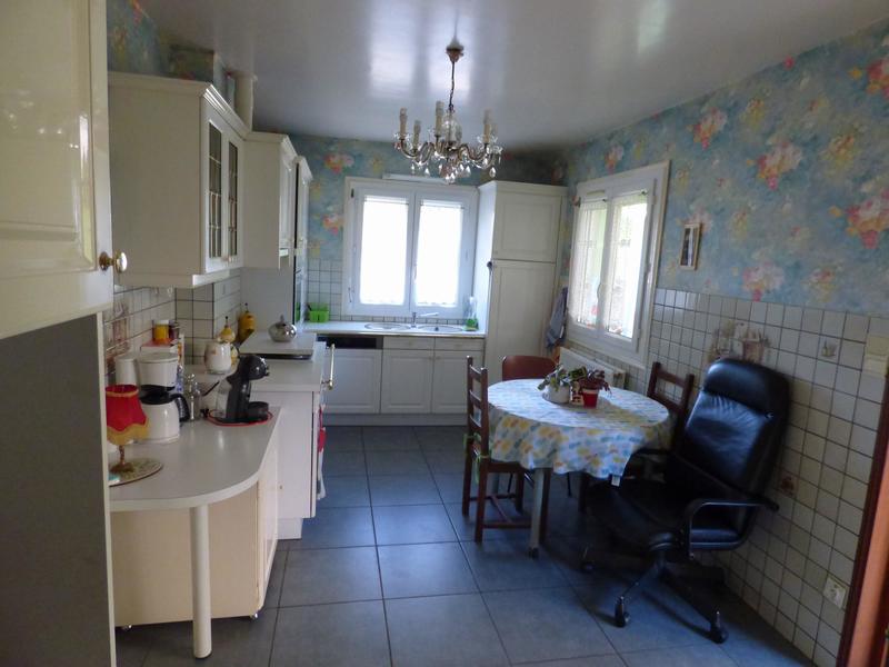 Maison - 104 m² - 4 pièces