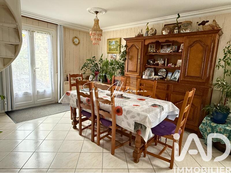 Maison - 109 m² - 5 pièces
