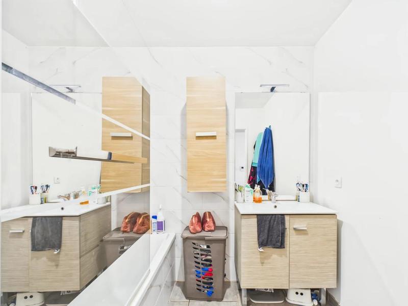 Appartement - 67 m² - 3 pièces