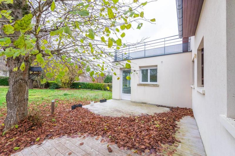 Maison - 122 m² - 5 pièces