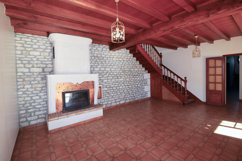 Maison - 145 m² - 6 pièces