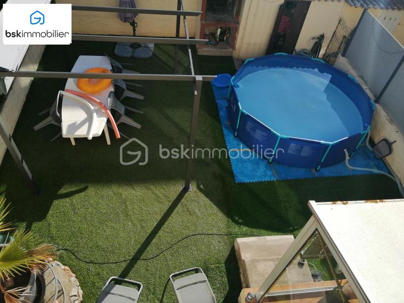 Maison - 77 m² - 5 pièces