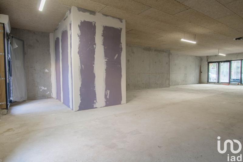 Local commercial - 109 m²