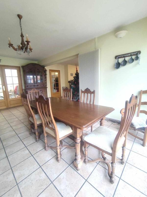 Maison - 320 m² - 10 pièces