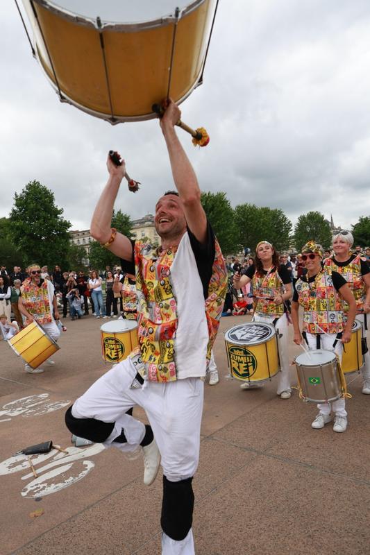 Carnaval Soleil &amp; Samba