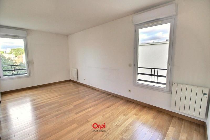 Appartement - 91 m² - 4 pièces