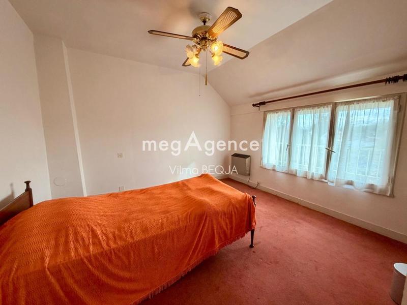 Maison - 136 m² - 8 pièces