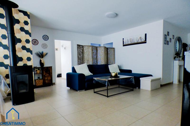 Maison - 95 m² - 4 pièces