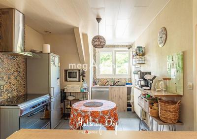 Appartement - 88 m² - 4 pièces