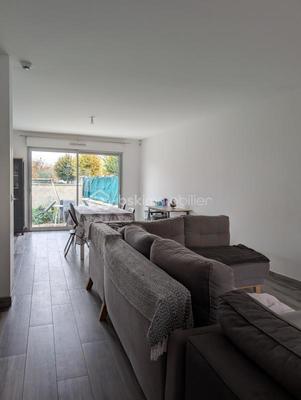 Maison - 101 m² - 5 pièces