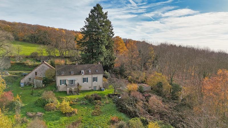 Maison ancienne - 209 m² - 8 pièces