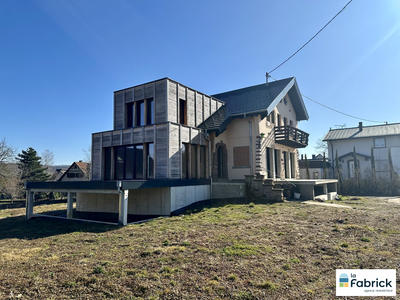 Maison ancienne - 265 m² - 10 pièces