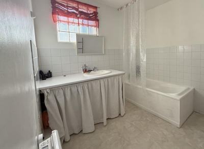 Maison - 167 m² - 6 pièces