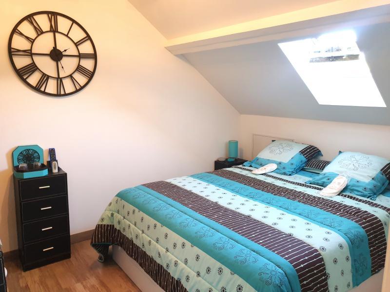 Maison - 260 m² - 10 pièces