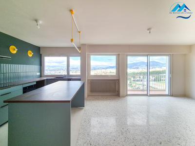 Appartement - 87 m² - 4 pièces