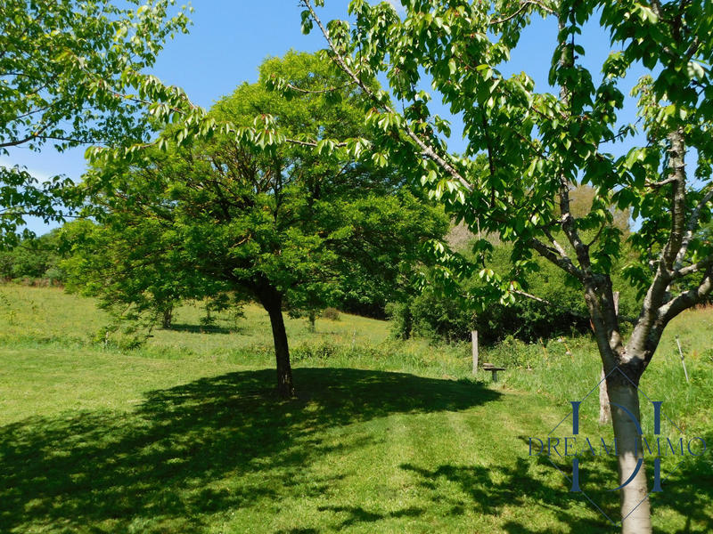 Maison - 565 m² - 15 pièces