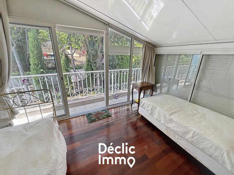 Appartement - 147 m² - 5 pièces