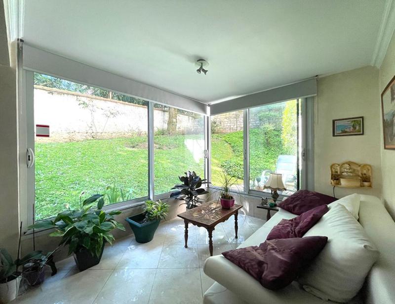 Appartement - 125 m² - 5 pièces