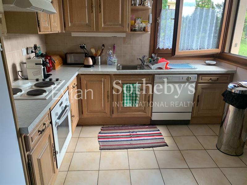 Maison - 184 m² - 6 pièces