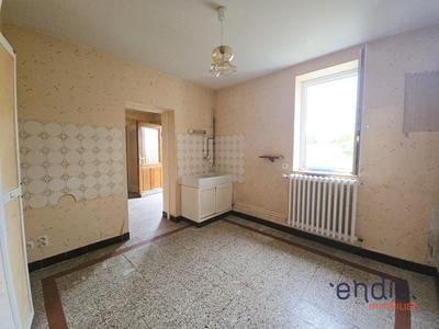 Maison - 173 m² - 11 pièces