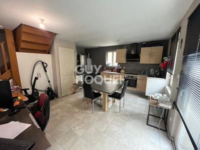 Maison - 72 m² - 4 pièces