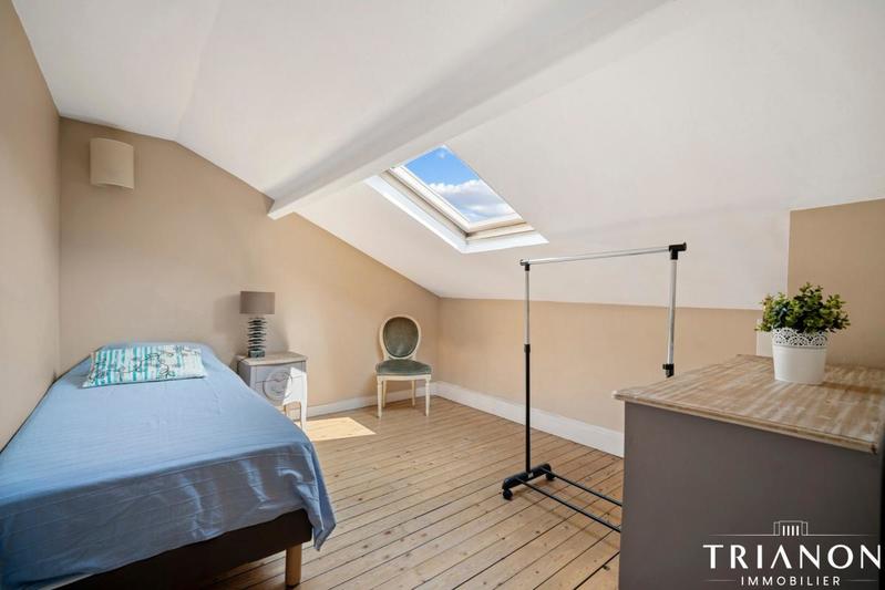 Maison - 99 m² - 6 pièces